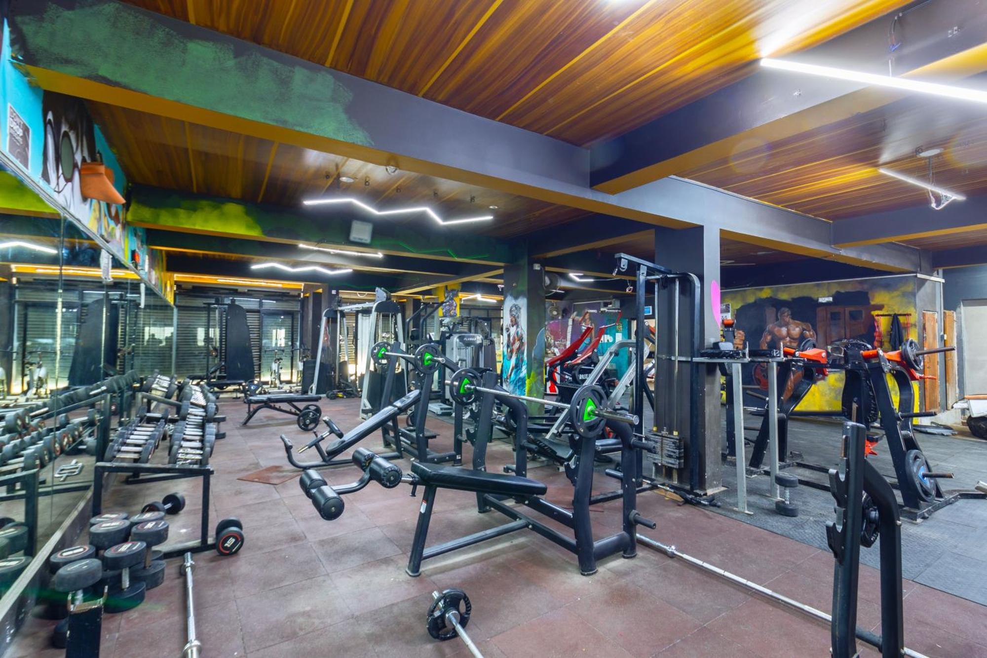 Treebo Seventh Heaven Kukatpally Hyderabad Eksteriør billede