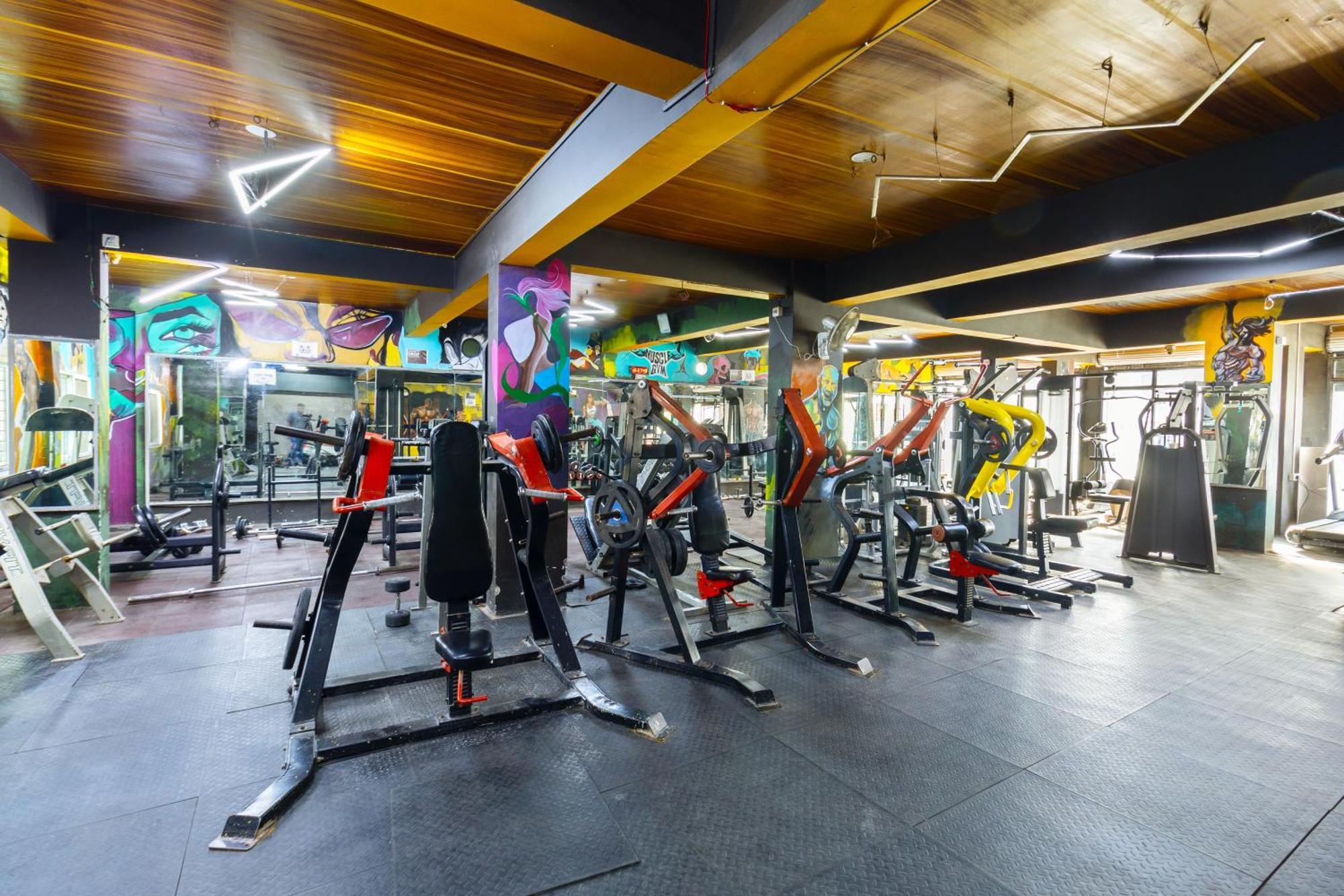 Treebo Seventh Heaven Kukatpally Hyderabad Eksteriør billede