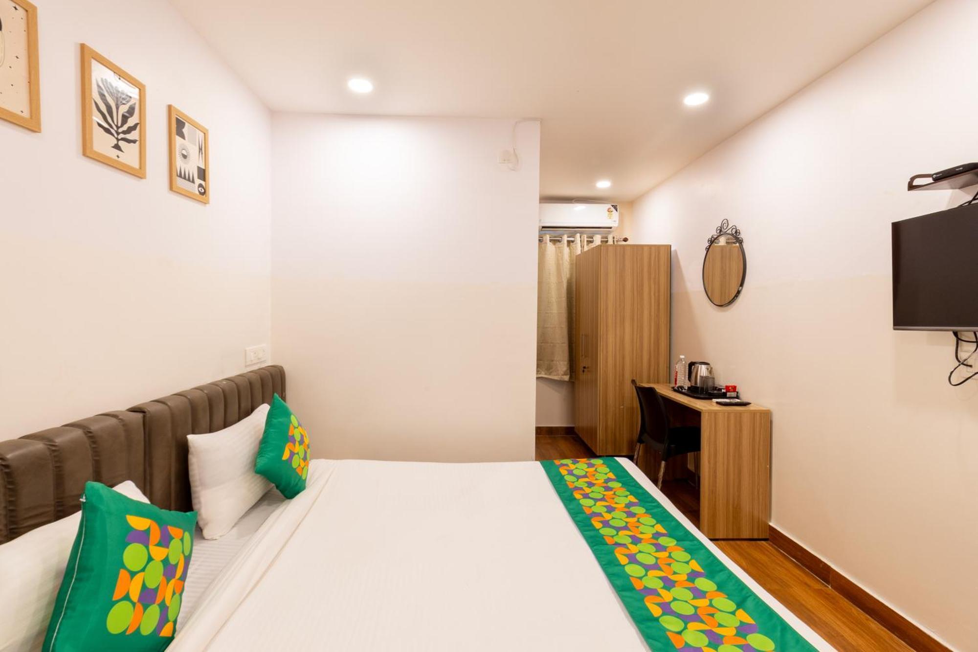 Treebo Seventh Heaven Kukatpally Hyderabad Eksteriør billede